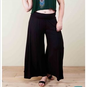 Earthbound Black “Barcelona” Pants